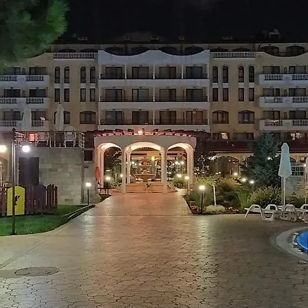 Studio D&d Royal Sun Apartman Napospart